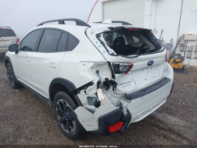 44097376 :رقم المزاد ، JF2GTAPC9NH228357 vin ، 2022 Subaru Crosstrek Premium مزاد بيع