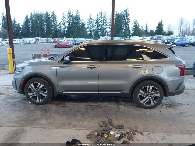 KNDRHDLG7P5130662 KIA Sorento Hybrid Ex