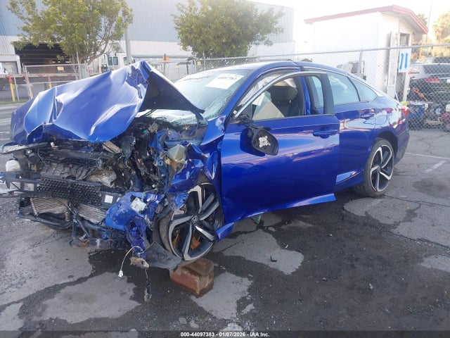 1HGCV1F30KA117081 Honda Accord Sport
