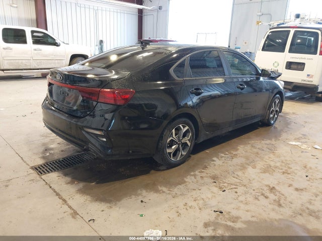 3KPF24AD3LE191180 KIA Forte Lxs