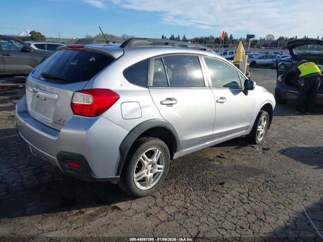 JF2GPACC6F8261392 Subaru Xv Crosstrek 2.0i Premium