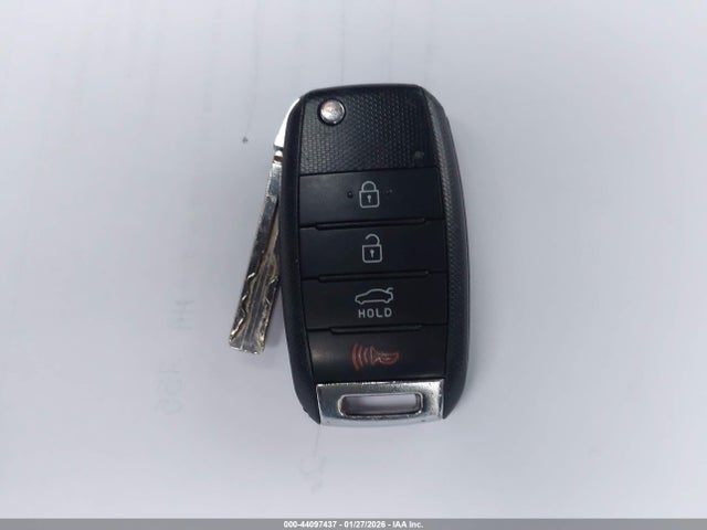 KIA Optima Lx 2015 KNAGM4A77F5614994 Image 11