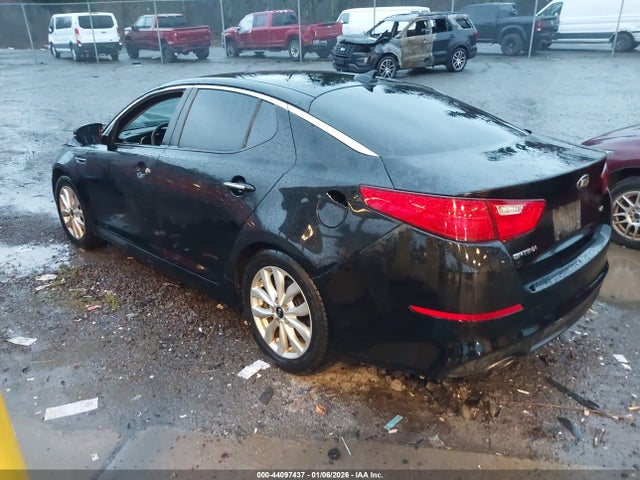 KIA Optima Lx 2015 KNAGM4A77F5614994 Image 3