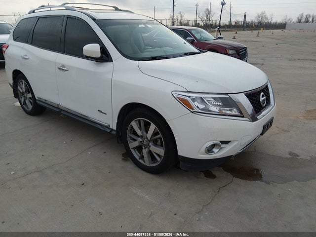 Nissan Pathfinder Hybrid Platinum 2014 5N1CR2MM9EC637353 main image