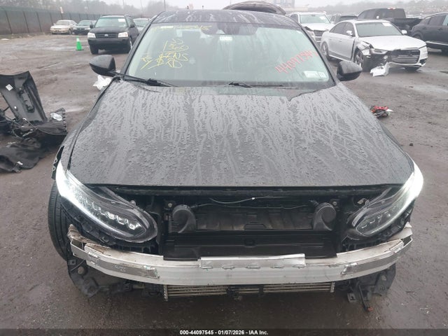2018 Honda Accord Touring მანქანა იყიდება აუქციონზე, vin: 1HGCV1F95JA163914, აუქციონის ნომერი: 44097545