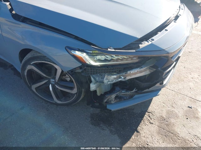 1HGCV1F32MA083812 Honda Accord Sport