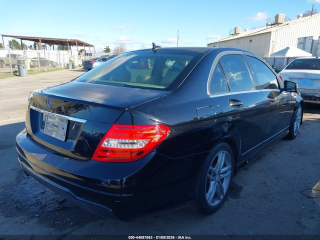 WDDGF4HB5EA899150 Mercedes-Benz C-class C 250 Sport