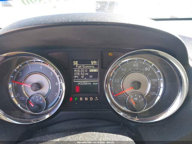 2016 Chrysler Town & Country Touring მანქანა იყიდება აუქციონზე, vin: 2C4RC1BG1GR205230, აუქციონის ნომერი: 44097590