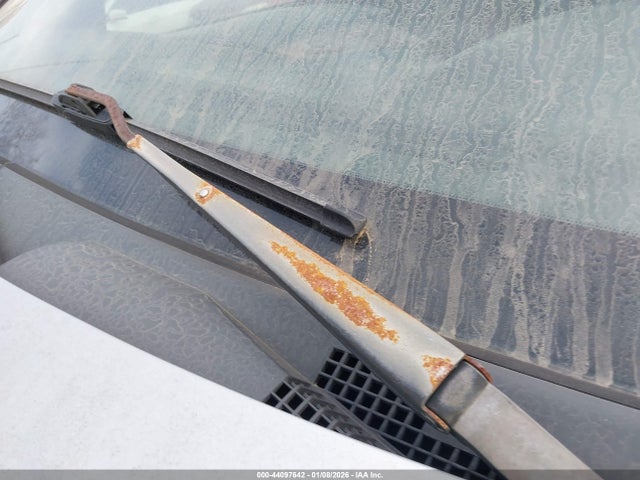 2005 KIA SORENTO KNDJD733355385989 Photo 5