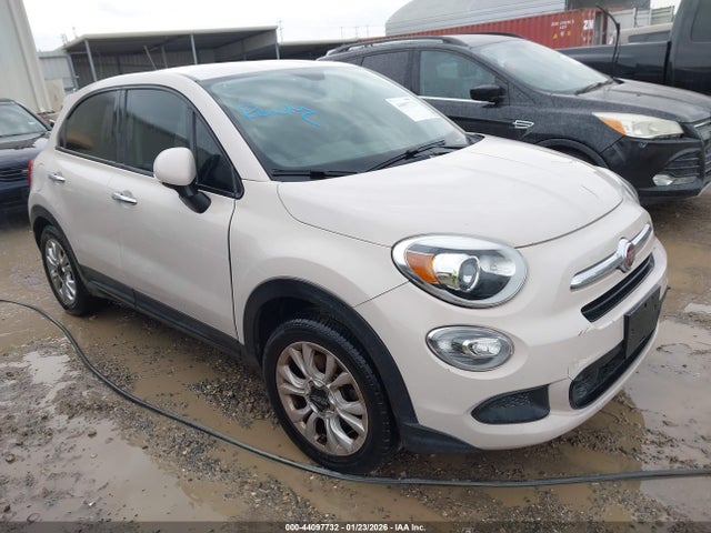 2016 FIAT 500X ZFBCFXBT5GP442143 Photo 0