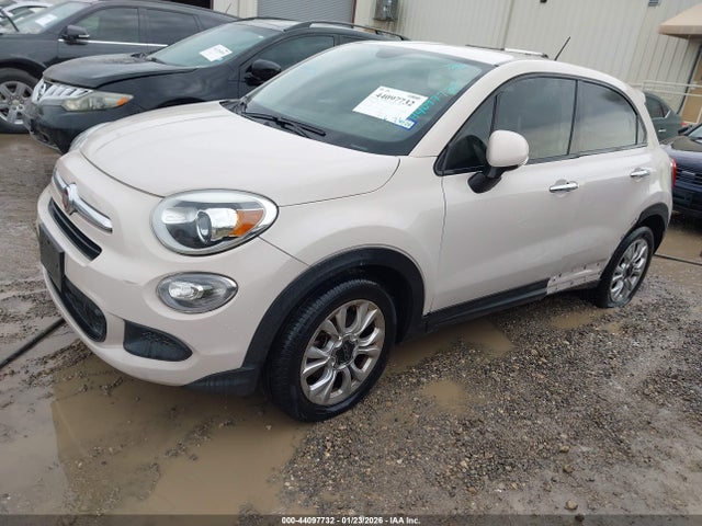 2016 FIAT 500X ZFBCFXBT5GP442143 Photo 1