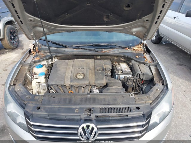 Продажа на аукционе авто 2013 Volkswagen Passat 2.5l S, vin: 1VWAP7A39DC111312, номер лота: 44097751