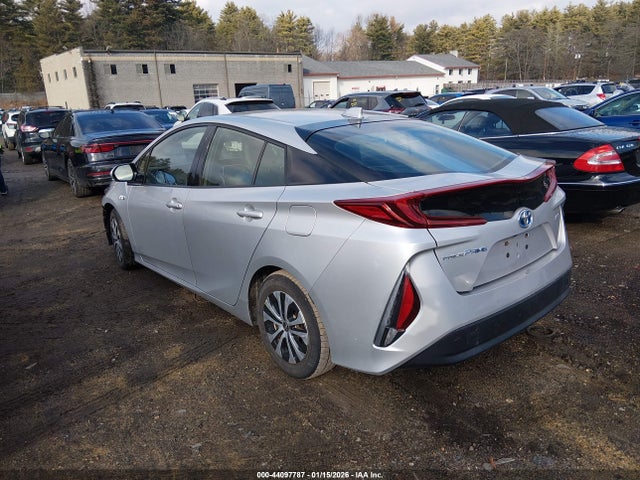 JTDKARFP0L3146724 Toyota Prius Prime Xle