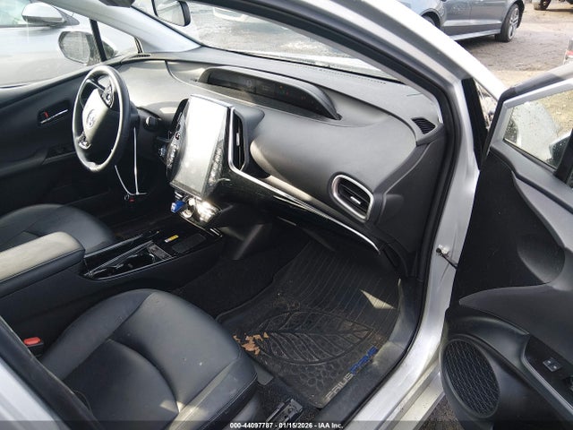 JTDKARFP0L3146724 Toyota Prius Prime Xle