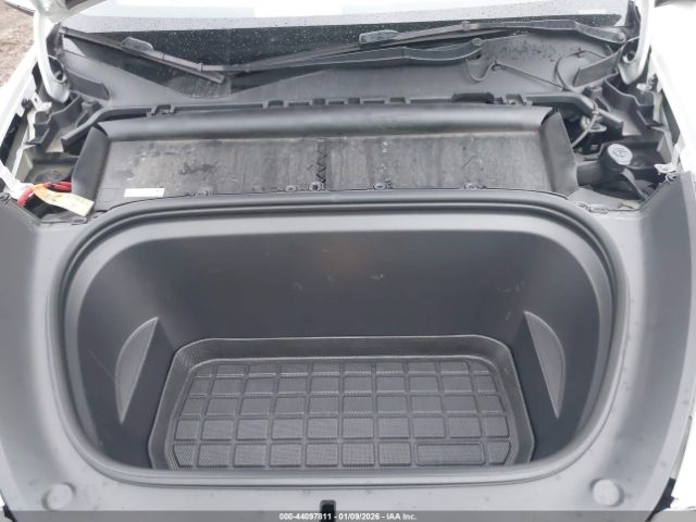 2023 TESLA MODEL Y 7SAYGDEE9PF602906 Photo 9