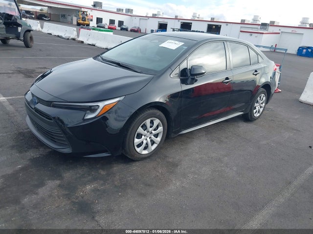 Toyota Corolla Hybrid Le 2024 JTDBCMFE7RJ037127 Image 2