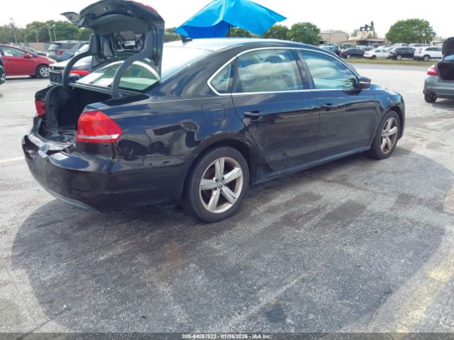 2014 VOLKSWAGEN PASSAT 1VWBT7A37EC110158 Photo 3