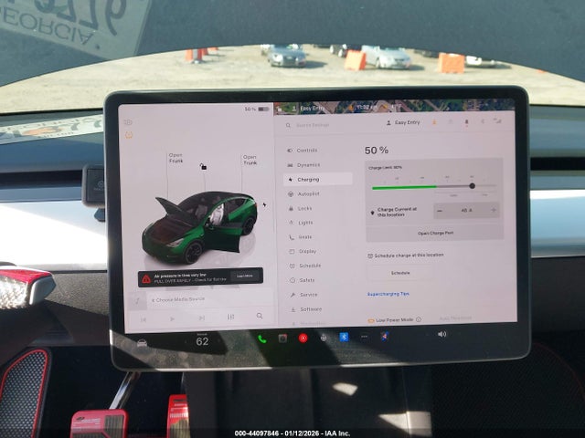 44097846 :رقم المزاد ، 7SAYGDEFXRF024049 vin ، 2024 Tesla Model Y Performance Dual Motor All-wheel Drive مزاد بيع