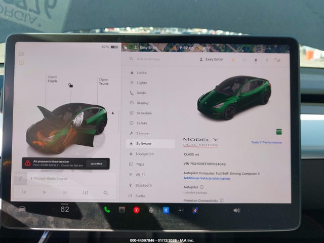 44097846 :رقم المزاد ، 7SAYGDEFXRF024049 vin ، 2024 Tesla Model Y Performance Dual Motor All-wheel Drive مزاد بيع