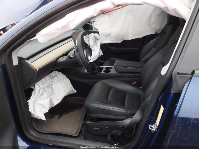 2022 TESLA MODEL Y 7SAYGDEE4NA008153 Photo 4