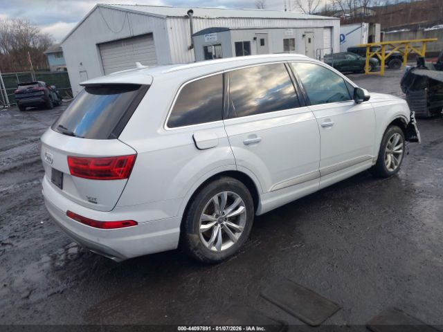 2017 AUDI Q7 WA1LAAF76HD029506 Photo 3