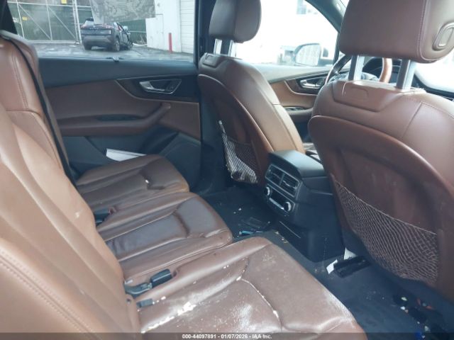 2017 AUDI Q7 WA1LAAF76HD029506 Photo 7