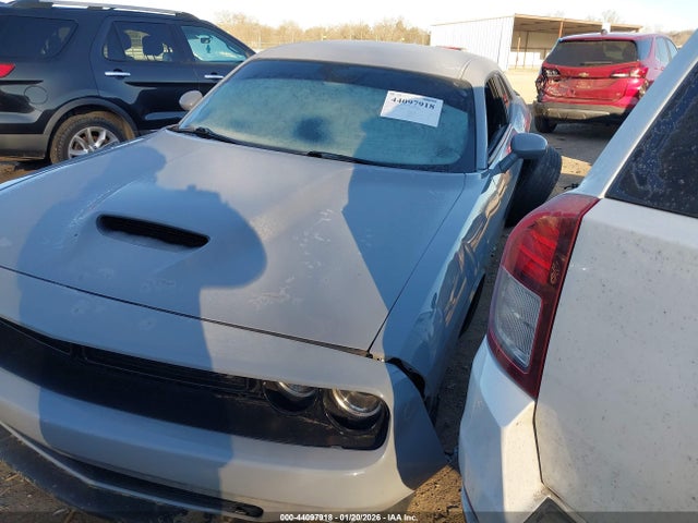 2022 DODGE CHALLENGER 2C3CDZBT2NH233897 Photo 1