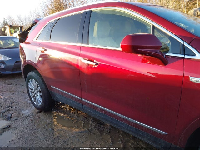 44097950 :رقم المزاد ، 1GYKNARS4HZ217993 vin ، 2017 Cadillac Xt5 Standard مزاد بيع