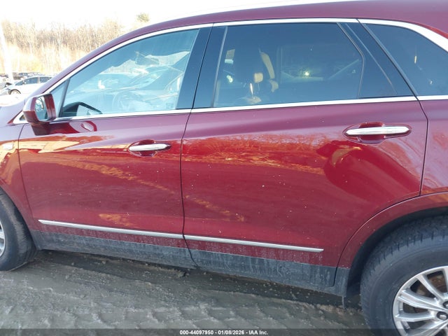 44097950 :رقم المزاد ، 1GYKNARS4HZ217993 vin ، 2017 Cadillac Xt5 Standard مزاد بيع