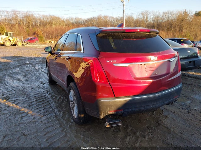 44097950 :رقم المزاد ، 1GYKNARS4HZ217993 vin ، 2017 Cadillac Xt5 Standard مزاد بيع
