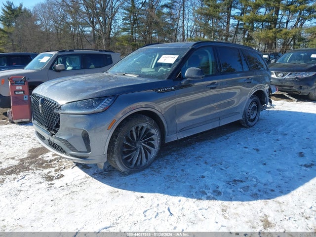 5LM5J7XC7SGL12217 Lincoln Aviator Reserve