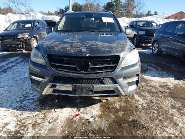 44098022 :رقم المزاد ، 4JGDA7DB1DA100686 vin ، 2013 Mercedes-benz Ml 550 4matic مزاد بيع