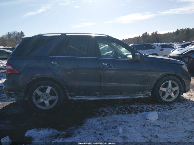 44098022 :رقم المزاد ، 4JGDA7DB1DA100686 vin ، 2013 Mercedes-benz Ml 550 4matic مزاد بيع