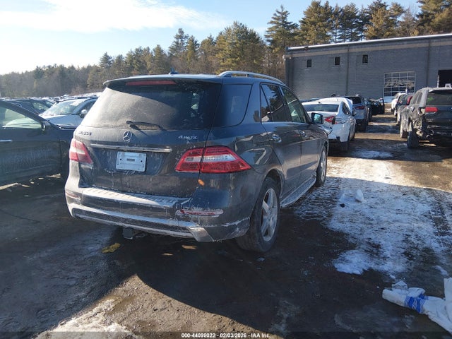44098022 :رقم المزاد ، 4JGDA7DB1DA100686 vin ، 2013 Mercedes-benz Ml 550 4matic مزاد بيع