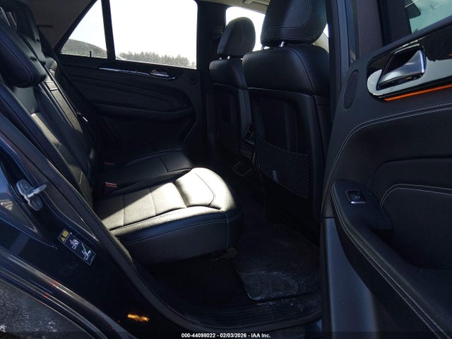 44098022 :رقم المزاد ، 4JGDA7DB1DA100686 vin ، 2013 Mercedes-benz Ml 550 4matic مزاد بيع