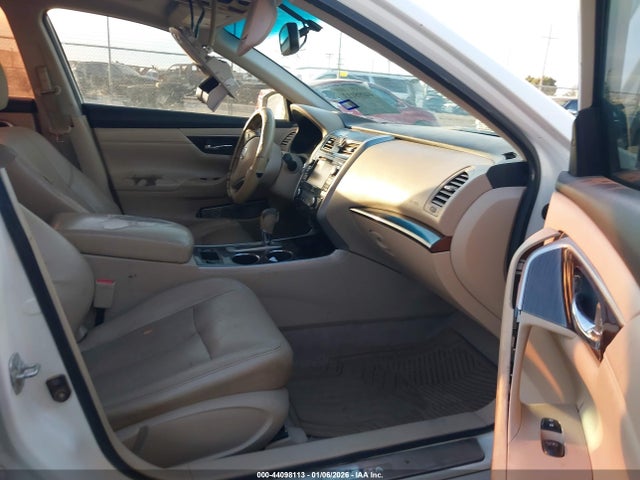 44098113 :رقم المزاد ، 1N4AL3AP5EN230156 vin ، 2014 Nissan Altima 2.5 Sl مزاد بيع