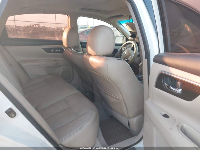 44098113 :رقم المزاد ، 1N4AL3AP5EN230156 vin ، 2014 Nissan Altima 2.5 Sl مزاد بيع