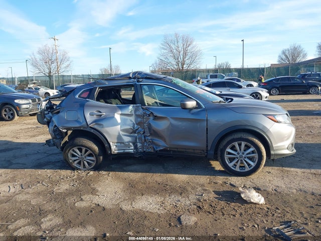 JN1BJ1CRXKW353810 Nissan Rogue Sport S
