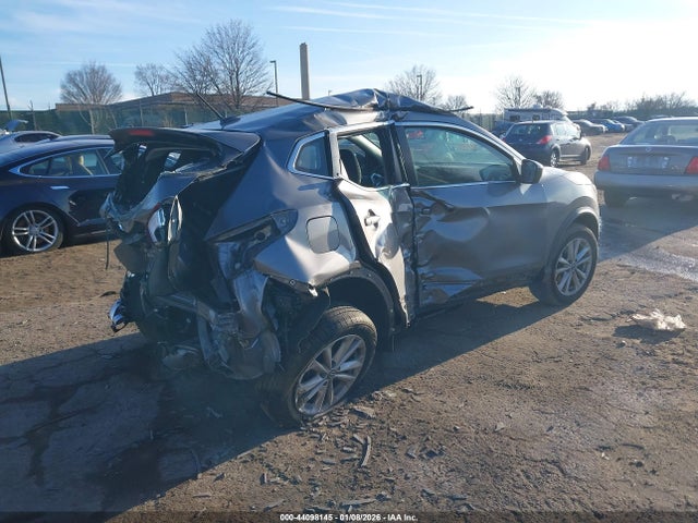 JN1BJ1CRXKW353810 Nissan Rogue Sport S