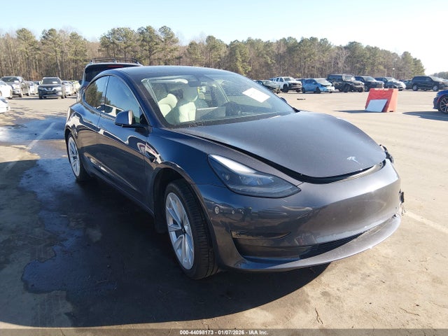 2022 TESLA MODEL 3 5YJ3E1EB7NF111331 Photo 0