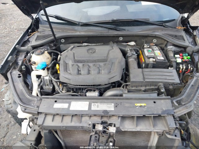 Aukcja sprzedaży 2018 Volkswagen Passat 2.0t Se, vin: 1VWBA7A32JC036101, numer aukcji: 44098178