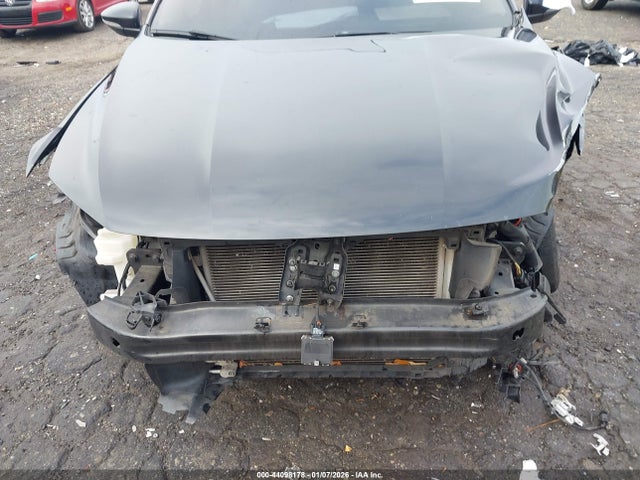 Aukcja sprzedaży 2018 Volkswagen Passat 2.0t Se, vin: 1VWBA7A32JC036101, numer aukcji: 44098178