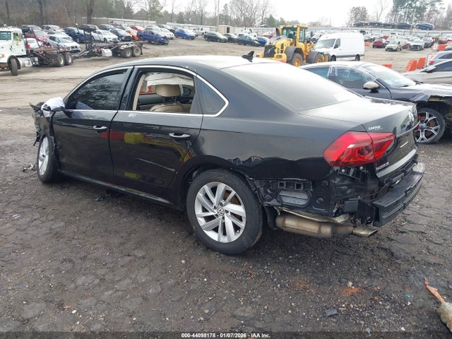 Aukcja sprzedaży 2018 Volkswagen Passat 2.0t Se, vin: 1VWBA7A32JC036101, numer aukcji: 44098178