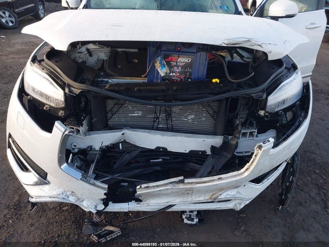 2023 VOLVO XC90 YV40621N2P1943349 Photo 5