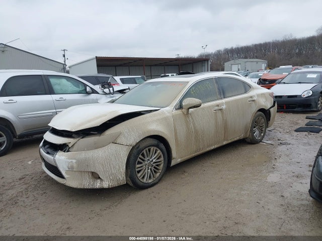 44098198 :رقم المزاد ، JTHBK1GG1F2190849 vin ، 2015 Lexus Es 350 مزاد بيع