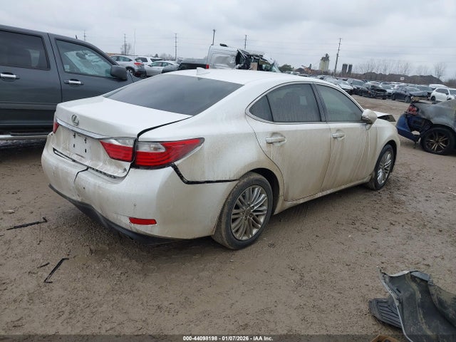 44098198 :رقم المزاد ، JTHBK1GG1F2190849 vin ، 2015 Lexus Es 350 مزاد بيع