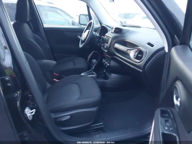 Продаж на аукціоні авто 2017 Jeep Renegade Sport 4x4, vin: ZACCJBAB9HPG63241, номер лоту: 44098219
