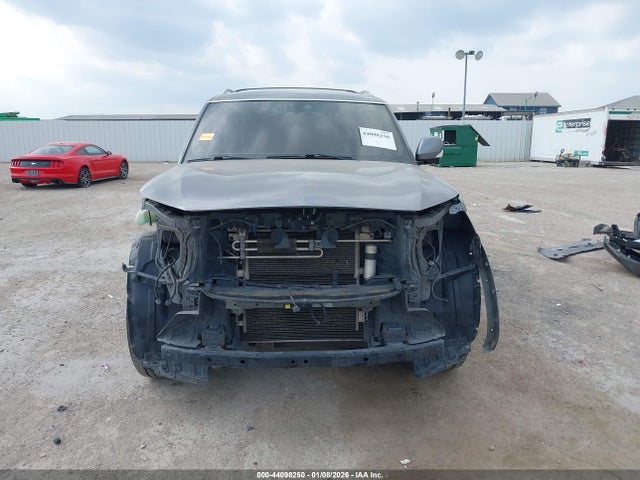 44098250 :رقم المزاد ، JN8AZ2NFXK9685758 vin ، 2019 Infiniti Qx80 Luxe مزاد بيع