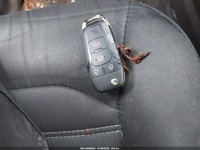 1FA6P0H78F5126101 Ford FUSION SE