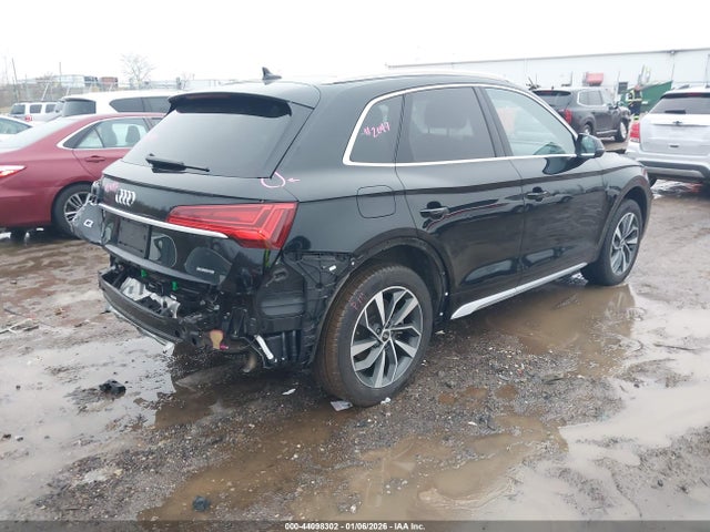 2021 AUDI Q5 WA1BAAFYXM2077441 Photo 3